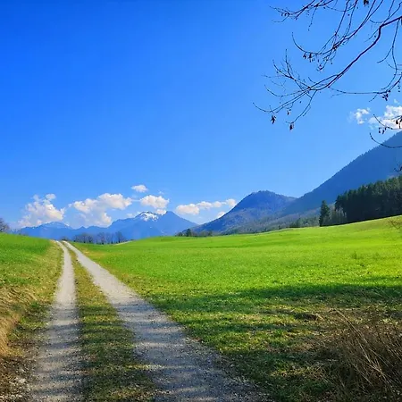 Apartmán Moderne Mit Alpenblick In Chiemseenaehe *