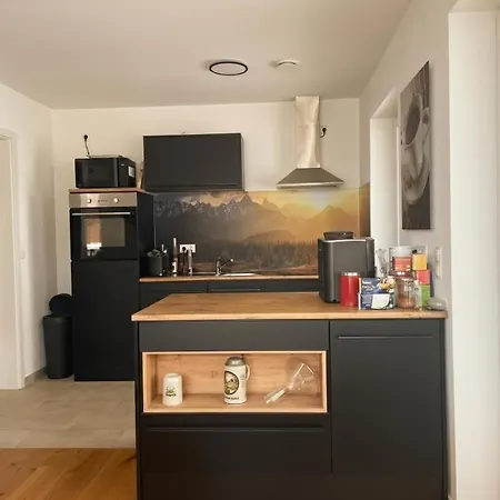 Lägenhet Moderne Mit Alpenblick In Chiemseenaehe