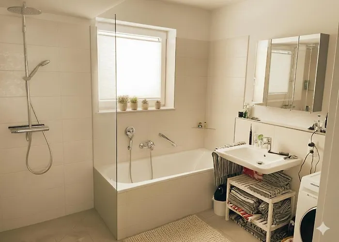 Moderne Mit Alpenblick In Chiemseenähe Apartment